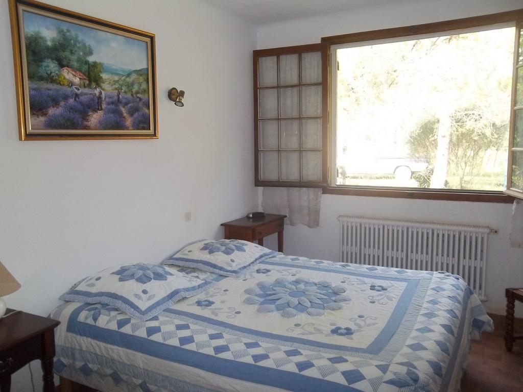 B&B Le Petit Frigouye Rochefort-du-Gard Cameră foto